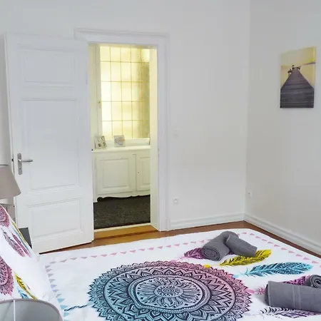 Avenue De La Paix - L'exclusif