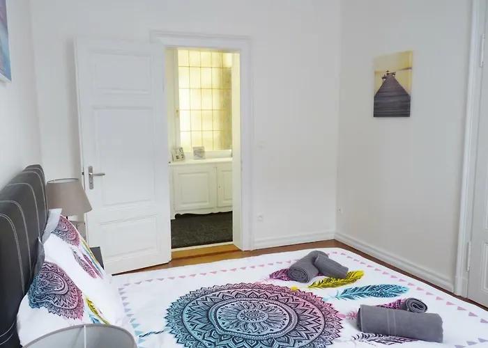 Avenue De La Paix - L'exclusif