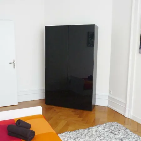 Avenue De La Paix - L'exclusif *