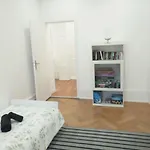 Avenue De La Paix - L'exclusif Apartment *